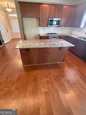 449 Madison Park Drive, Grayson, GA 30017