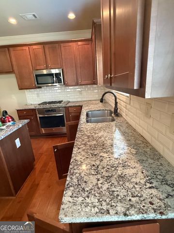 449 Madison Park Drive, Grayson, GA 30017