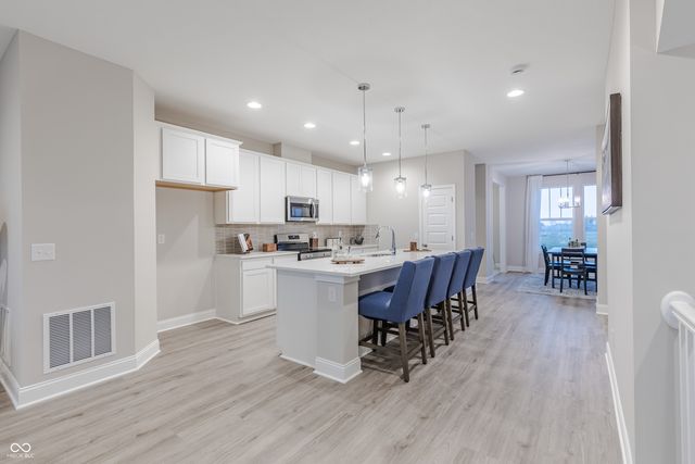5752 Arcade Boulevard, Mccordsville, IN 46055