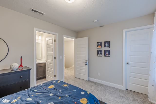 5752 Arcade Boulevard, Mccordsville, IN 46055