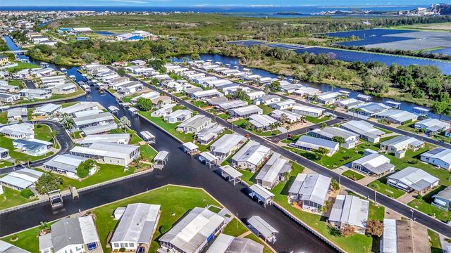 138 S SAINT THOMAS CIRCLE, Apollo Beach, FL 33572