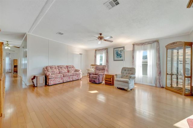 138 S SAINT THOMAS CIRCLE, Apollo Beach, FL 33572