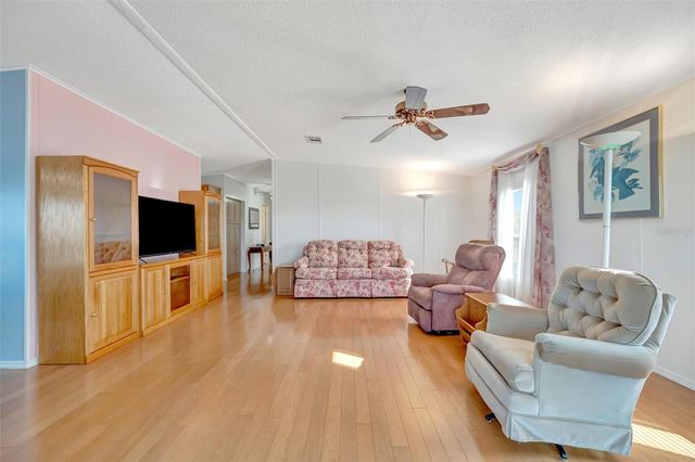 138 S SAINT THOMAS CIRCLE, Apollo Beach, FL 33572