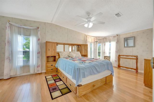 138 S SAINT THOMAS CIRCLE, Apollo Beach, FL 33572