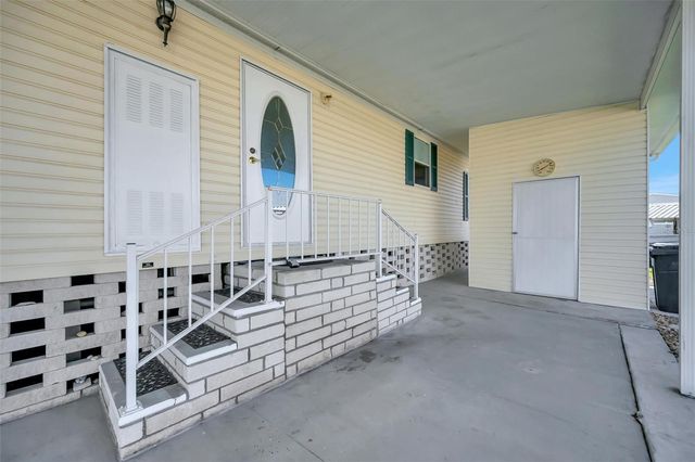 138 S SAINT THOMAS CIRCLE, Apollo Beach, FL 33572
