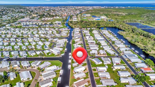 138 S SAINT THOMAS CIRCLE, Apollo Beach, FL 33572