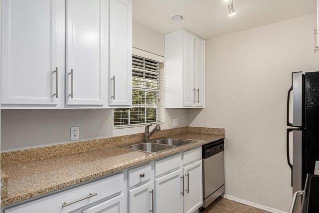 14145 N 92nd Street 2053, Scottsdale, AZ 85260