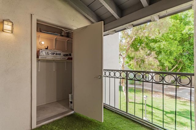 14145 N 92nd Street 2053, Scottsdale, AZ 85260