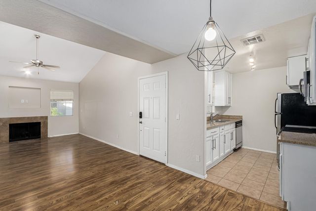 14145 N 92nd Street 2053, Scottsdale, AZ 85260