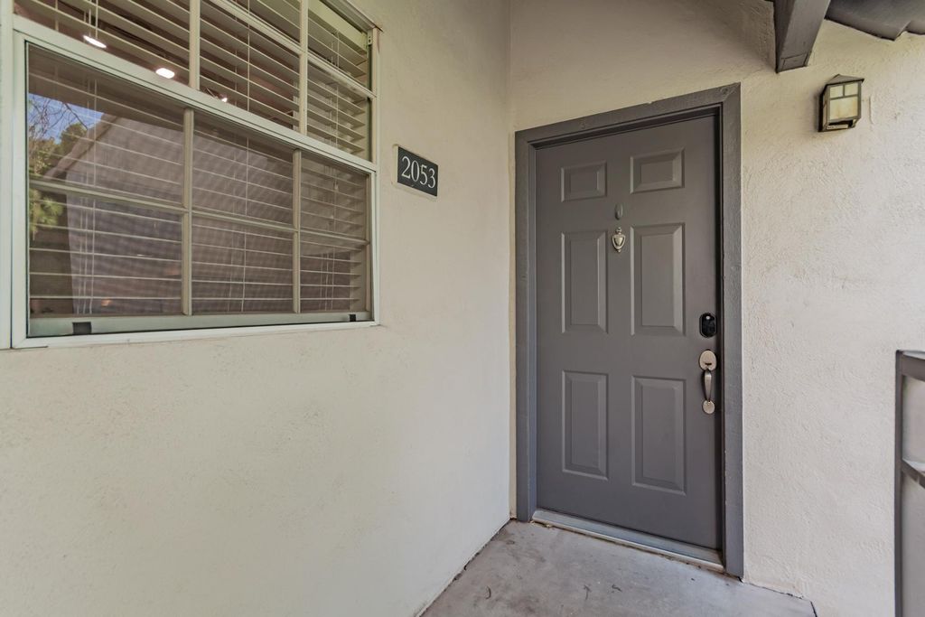 14145 N 92nd Street 2053, Scottsdale, AZ 85260