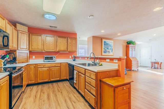 1998 Brighton Lane, Portage, MI 49024