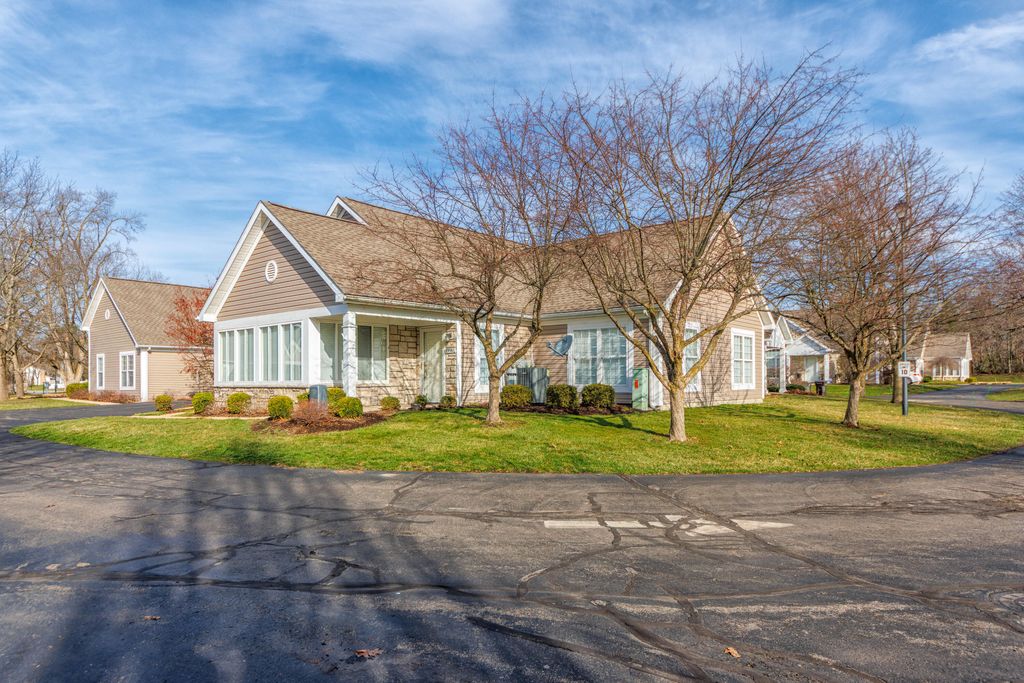 1998 Brighton Lane, Portage, MI 49024