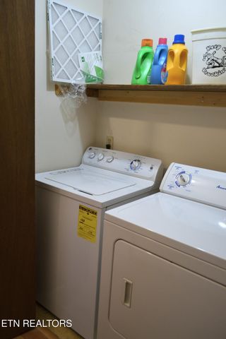 1689 Mccleary Bend Rd, Sevierville, TN 37876