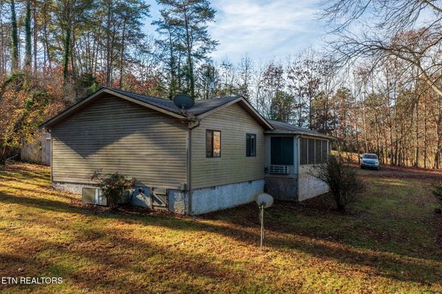1689 Mccleary Bend Rd, Sevierville, TN 37876