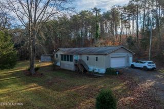 1689 Mccleary Bend Rd, Sevierville, TN 37876