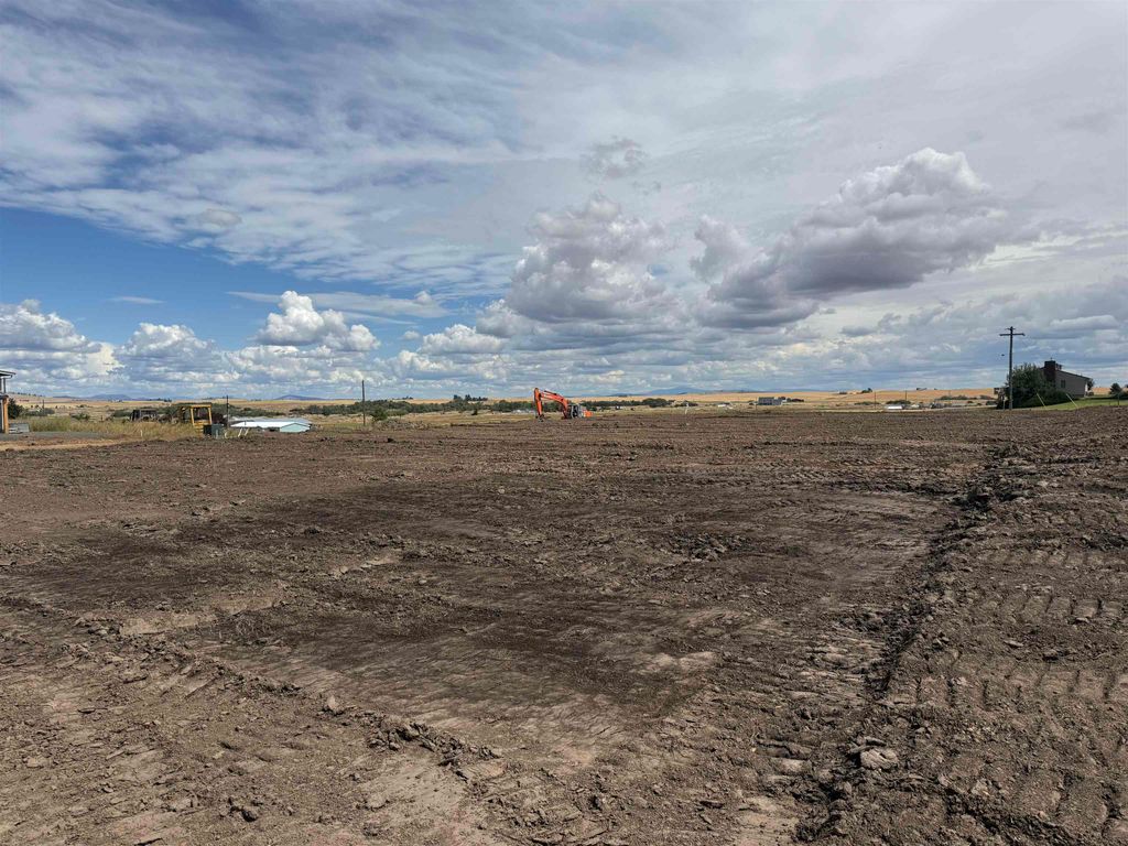 600 E Davisadero St, Reardan, WA 99029 photo 6