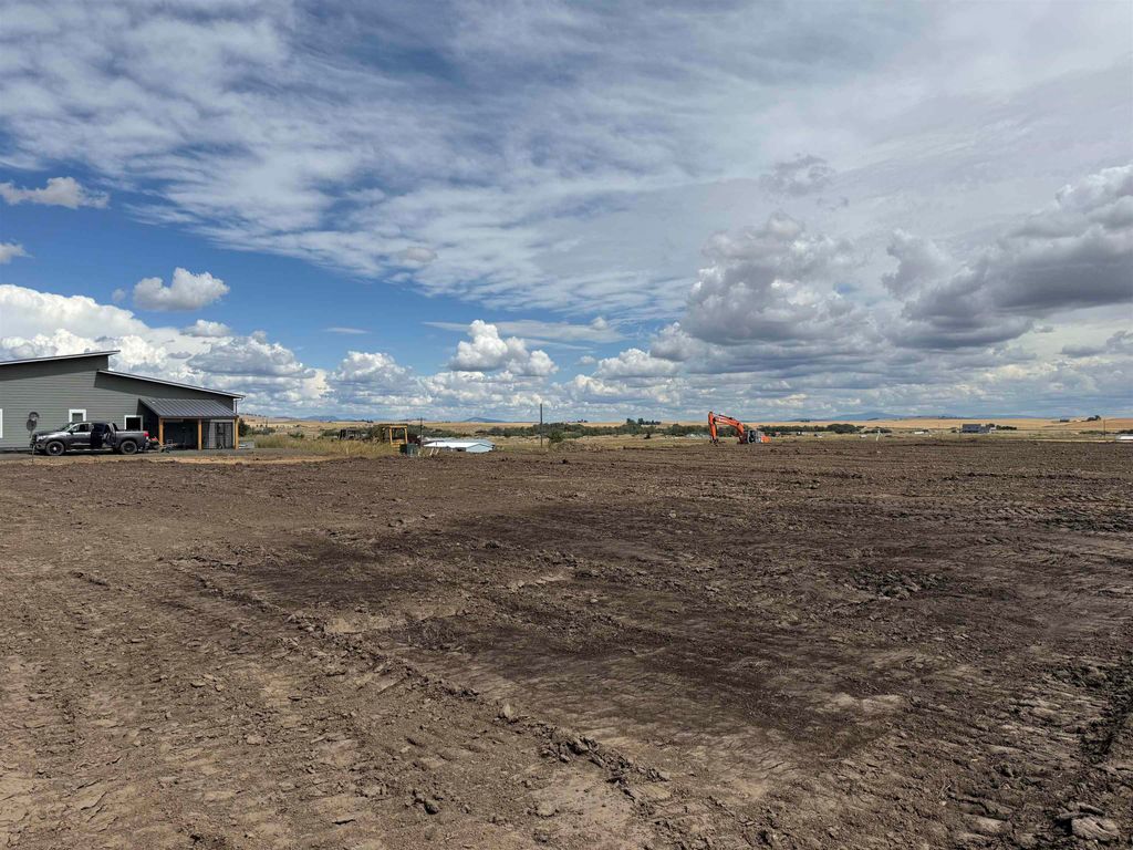 600 E Davisadero St, Reardan, WA 99029 photo 7