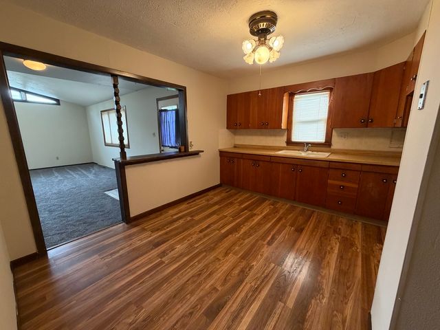 1009 Ave C, Rock Falls, IL 61071