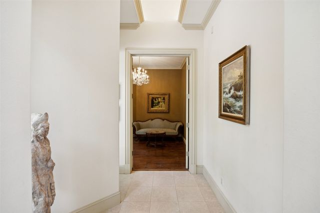 32 Wyck Hill Lane, Westlake, TX 76262