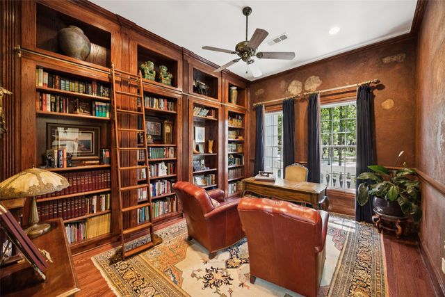 32 Wyck Hill Lane, Westlake, TX 76262