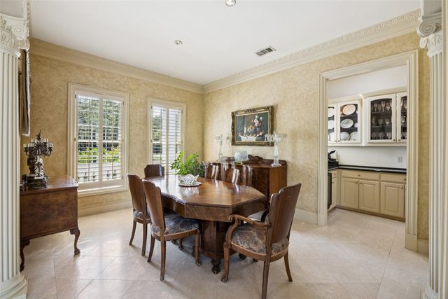 32 Wyck Hill Lane, Westlake, TX 76262