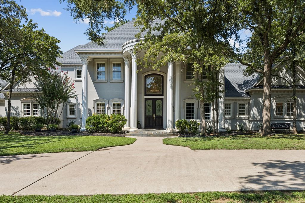 32 Wyck Hill Lane, Westlake, TX 76262