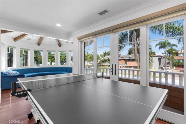 1701 E Balboa, Newport Beach, CA 92661