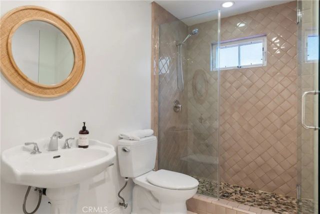 1701 E Balboa, Newport Beach, CA 92661