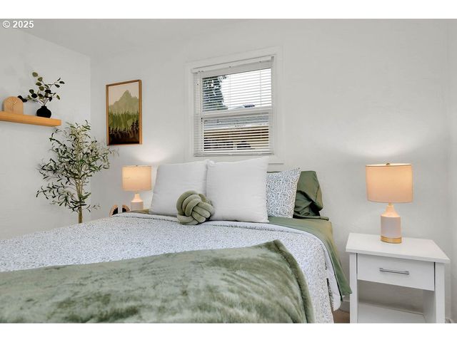 3227 PARTRIDGE Way, Springfield, OR 97477