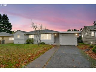 3227 PARTRIDGE Way, Springfield, OR 97477