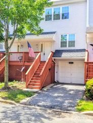 135 Lawrence Street, New Brunswick, NJ 08901