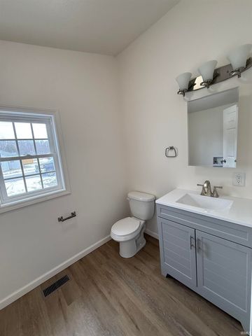 190 N STATE Street, Andrews, IN 46702