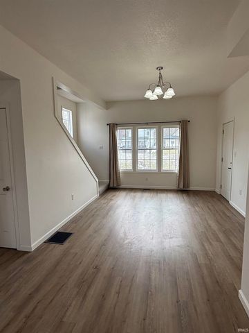 190 N STATE Street, Andrews, IN 46702