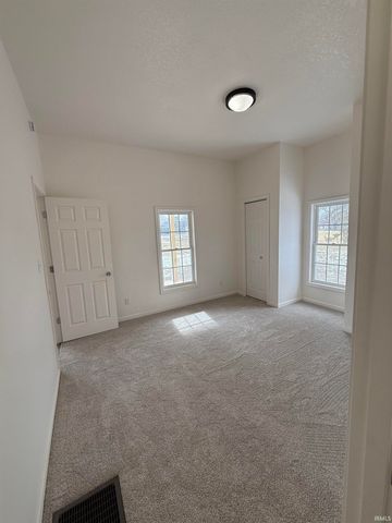 190 N STATE Street, Andrews, IN 46702