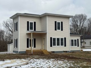 190 N STATE Street, Andrews, IN 46702