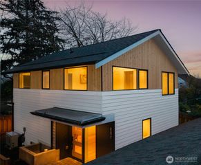 6547 11th Avenue NW #C, Seattle, WA 98117