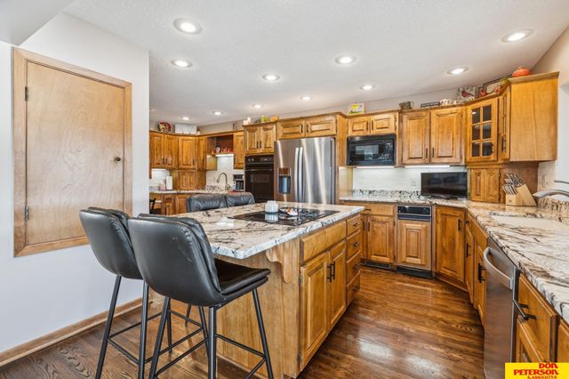 5244 Ventura Drive, Fremont, NE 68025