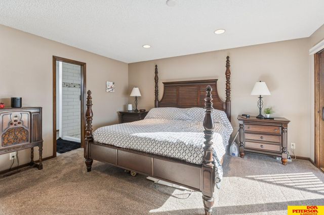 5244 Ventura Drive, Fremont, NE 68025