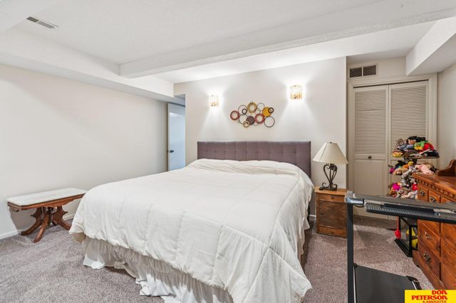 5244 Ventura Drive, Fremont, NE 68025