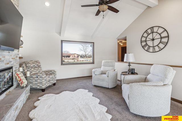 5244 Ventura Drive, Fremont, NE 68025