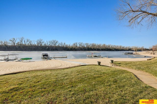 5244 Ventura Drive, Fremont, NE 68025
