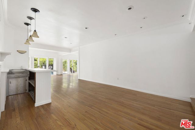 4309 Gentry Avenue, Studio City, CA 91604