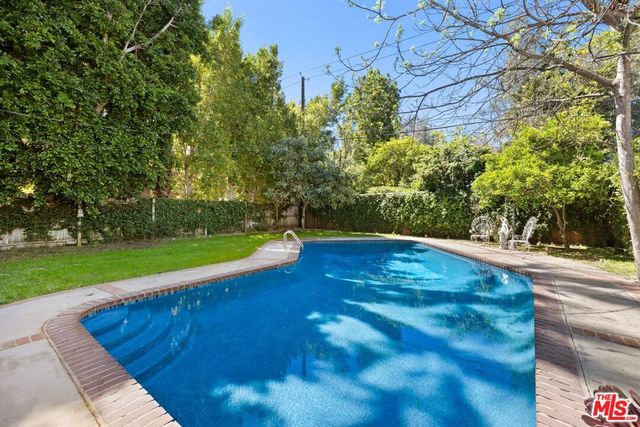 4309 Gentry Avenue, Studio City, CA 91604