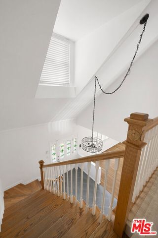 4309 Gentry Avenue, Studio City, CA 91604