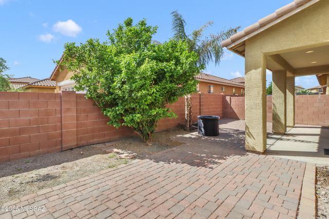 5077 N Fortune Teller Way, Tucson, AZ 85704