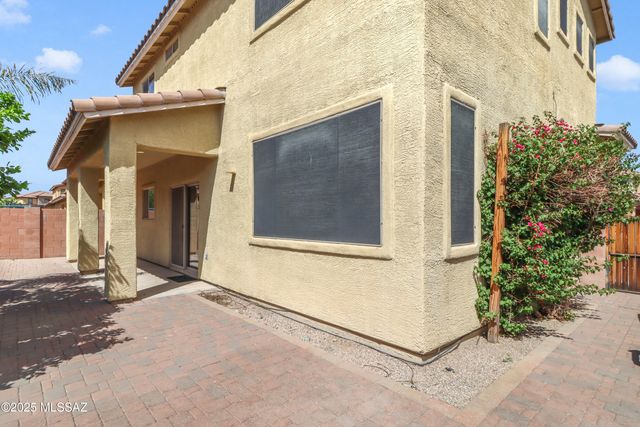 5077 N Fortune Teller Way, Tucson, AZ 85704