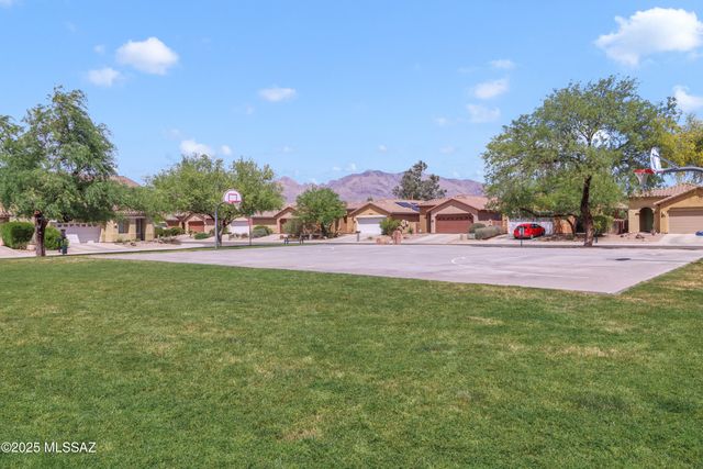 5077 N Fortune Teller Way, Tucson, AZ 85704