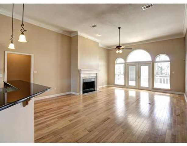 6200 E Mossy Oak Drive, Ocean Springs, MS 39564