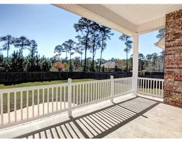 6200 E Mossy Oak Drive, Ocean Springs, MS 39564