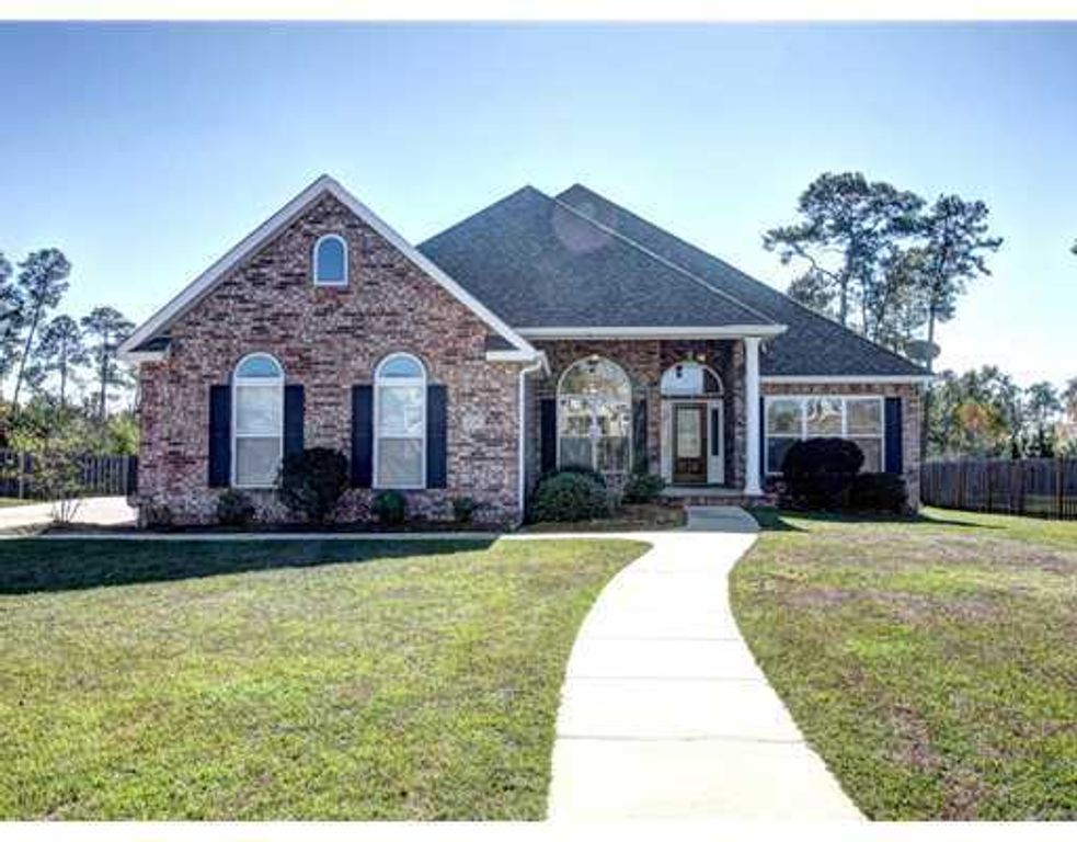6200 E Mossy Oak Drive, Ocean Springs, MS 39564